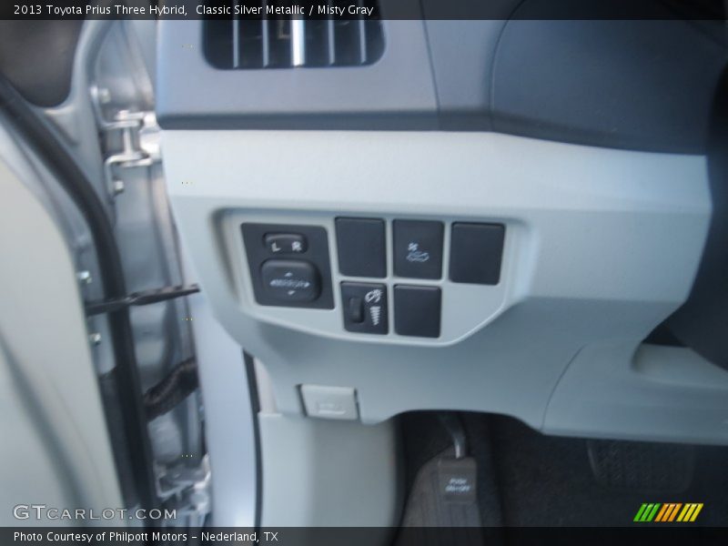 Classic Silver Metallic / Misty Gray 2013 Toyota Prius Three Hybrid