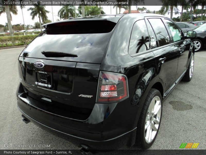 Tuxedo Black Metallic / Sport Black Leather/Grey Alcantara 2010 Ford Edge Sport