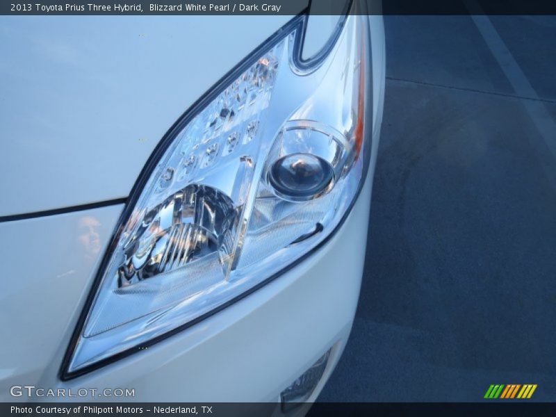 Blizzard White Pearl / Dark Gray 2013 Toyota Prius Three Hybrid