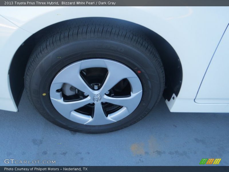 Blizzard White Pearl / Dark Gray 2013 Toyota Prius Three Hybrid