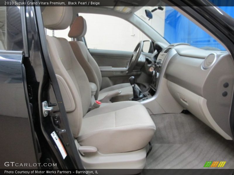 Black Pearl / Beige 2010 Suzuki Grand Vitara Premium