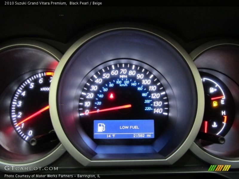 Black Pearl / Beige 2010 Suzuki Grand Vitara Premium