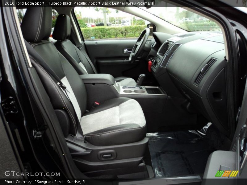Tuxedo Black Metallic / Sport Black Leather/Grey Alcantara 2010 Ford Edge Sport