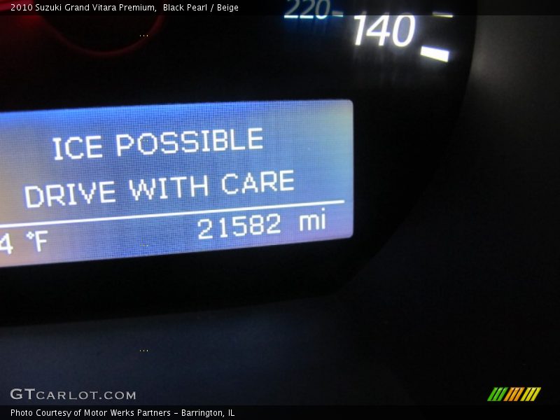 Black Pearl / Beige 2010 Suzuki Grand Vitara Premium