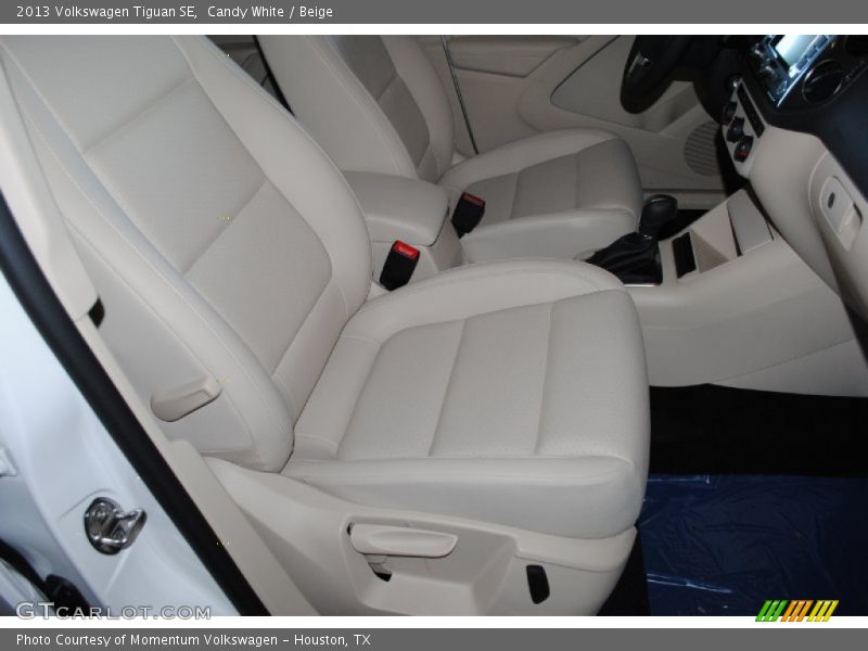 Candy White / Beige 2013 Volkswagen Tiguan SE