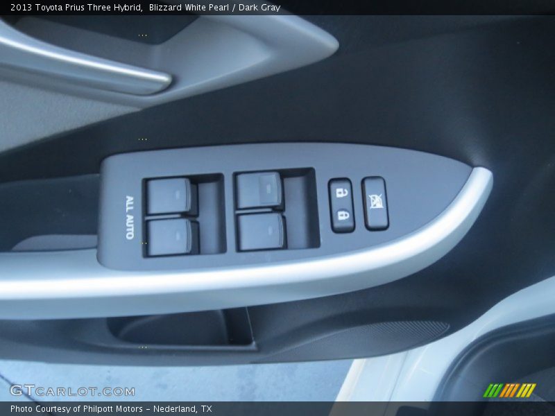 Blizzard White Pearl / Dark Gray 2013 Toyota Prius Three Hybrid