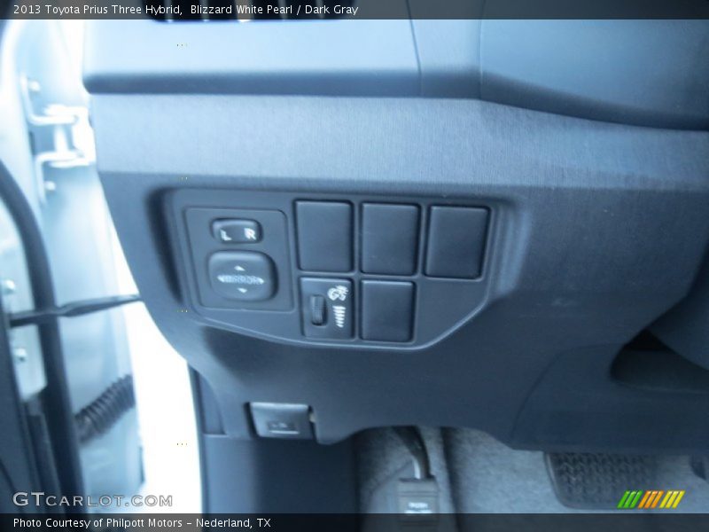 Blizzard White Pearl / Dark Gray 2013 Toyota Prius Three Hybrid