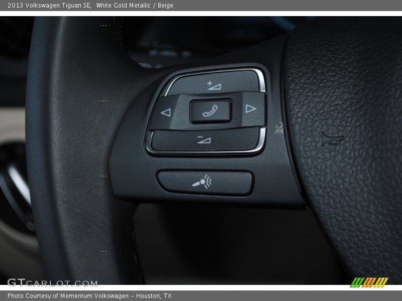 White Gold Metallic / Beige 2013 Volkswagen Tiguan SE