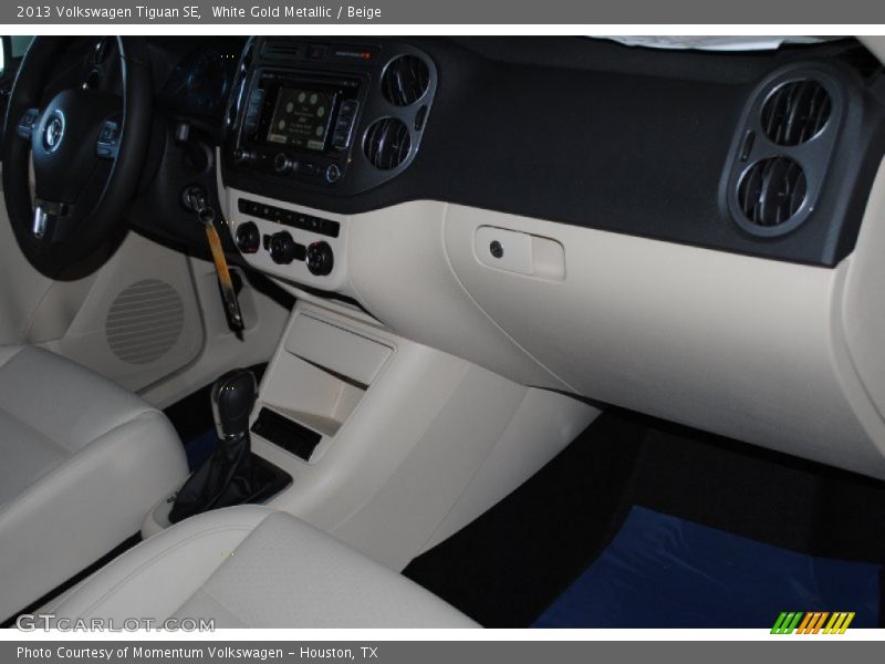 White Gold Metallic / Beige 2013 Volkswagen Tiguan SE