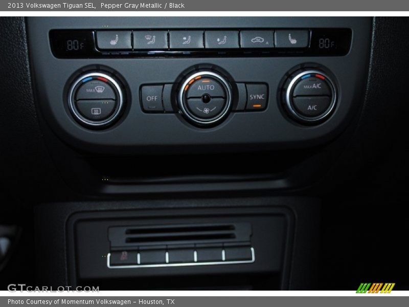 Pepper Gray Metallic / Black 2013 Volkswagen Tiguan SEL