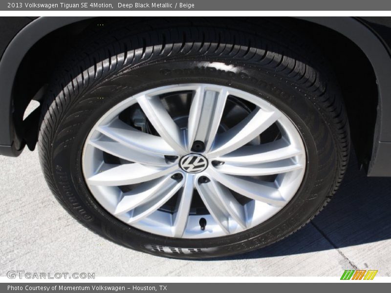 Deep Black Metallic / Beige 2013 Volkswagen Tiguan SE 4Motion