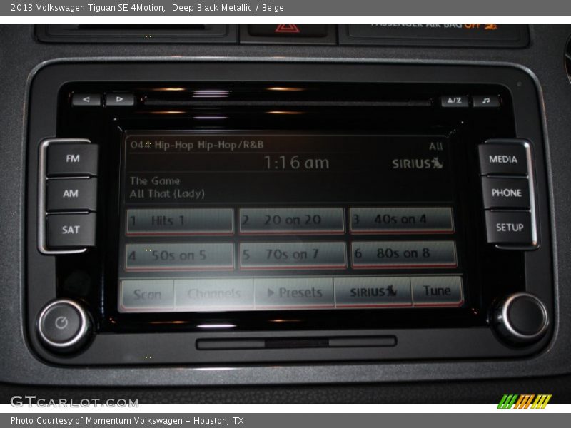 Controls of 2013 Tiguan SE 4Motion