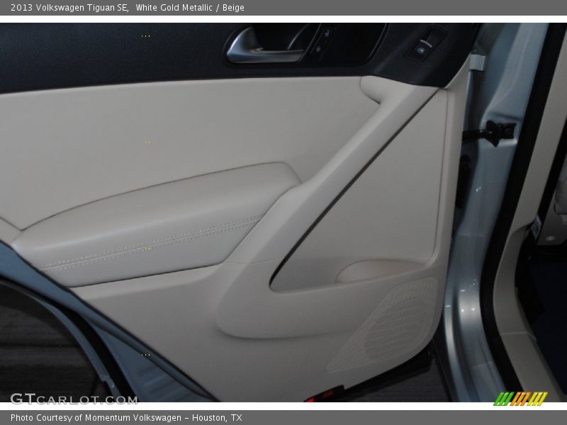 White Gold Metallic / Beige 2013 Volkswagen Tiguan SE