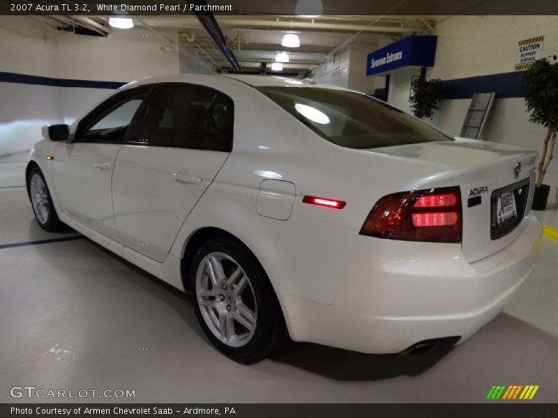 White Diamond Pearl / Parchment 2007 Acura TL 3.2