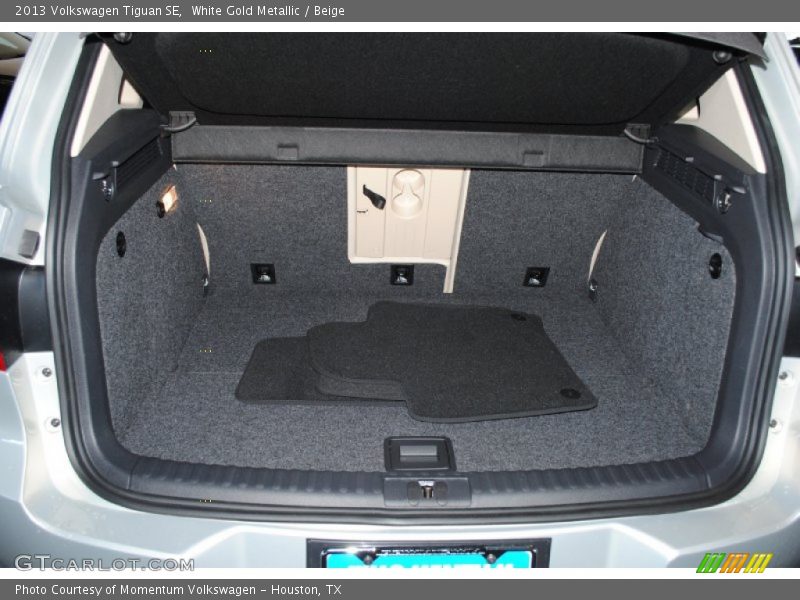 White Gold Metallic / Beige 2013 Volkswagen Tiguan SE