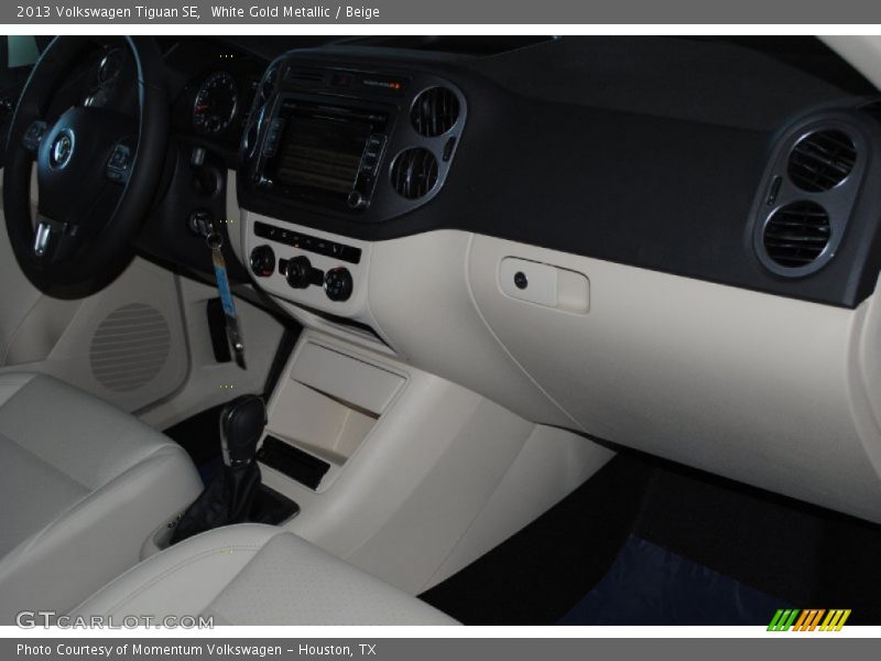 White Gold Metallic / Beige 2013 Volkswagen Tiguan SE