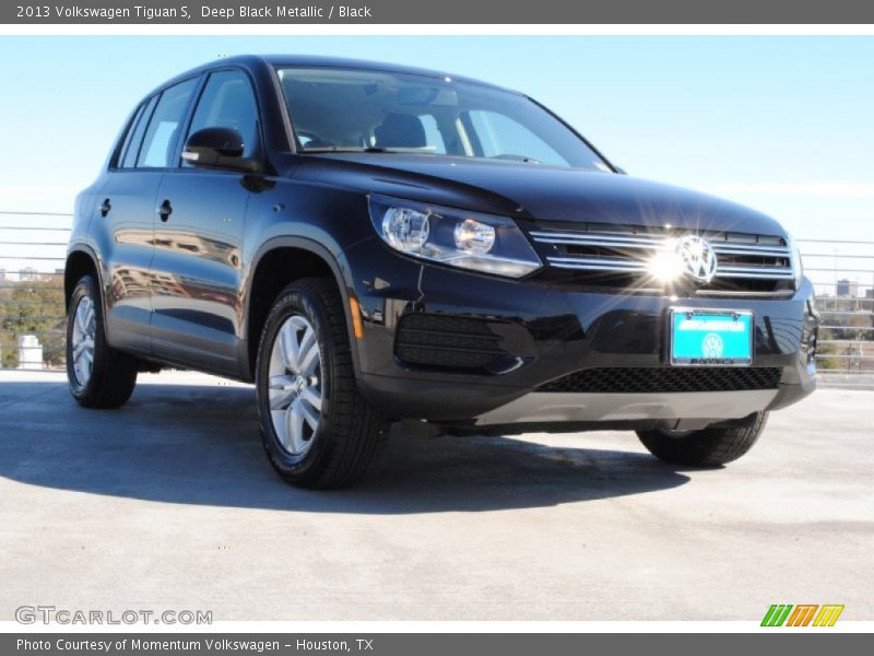 Deep Black Metallic / Black 2013 Volkswagen Tiguan S