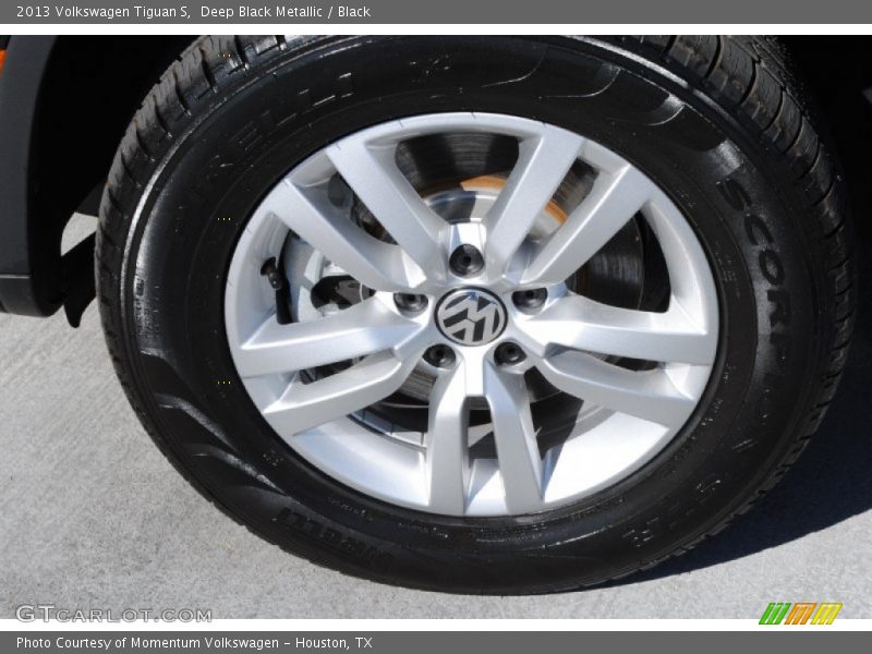 Deep Black Metallic / Black 2013 Volkswagen Tiguan S