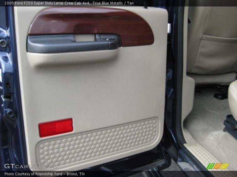 True Blue Metallic / Tan 2005 Ford F250 Super Duty Lariat Crew Cab 4x4