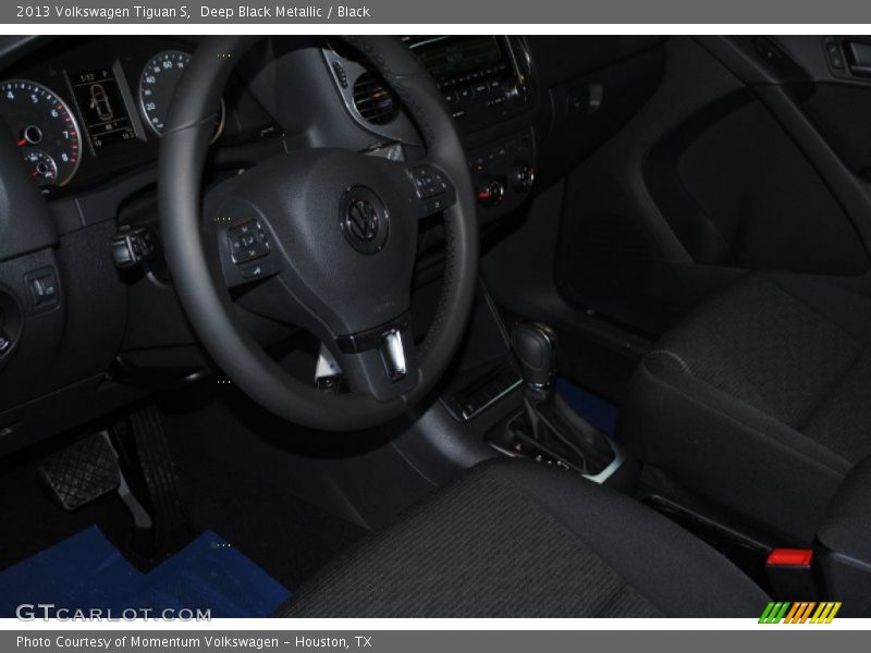 Deep Black Metallic / Black 2013 Volkswagen Tiguan S