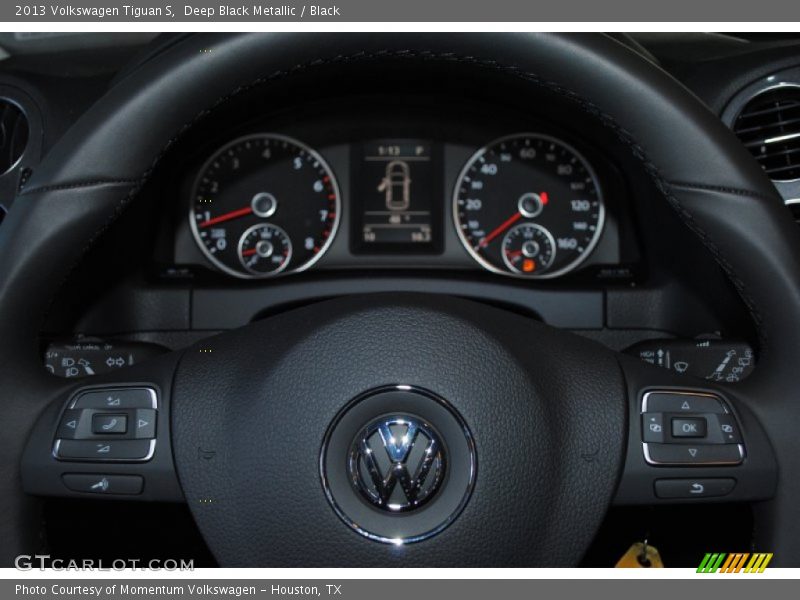 Deep Black Metallic / Black 2013 Volkswagen Tiguan S