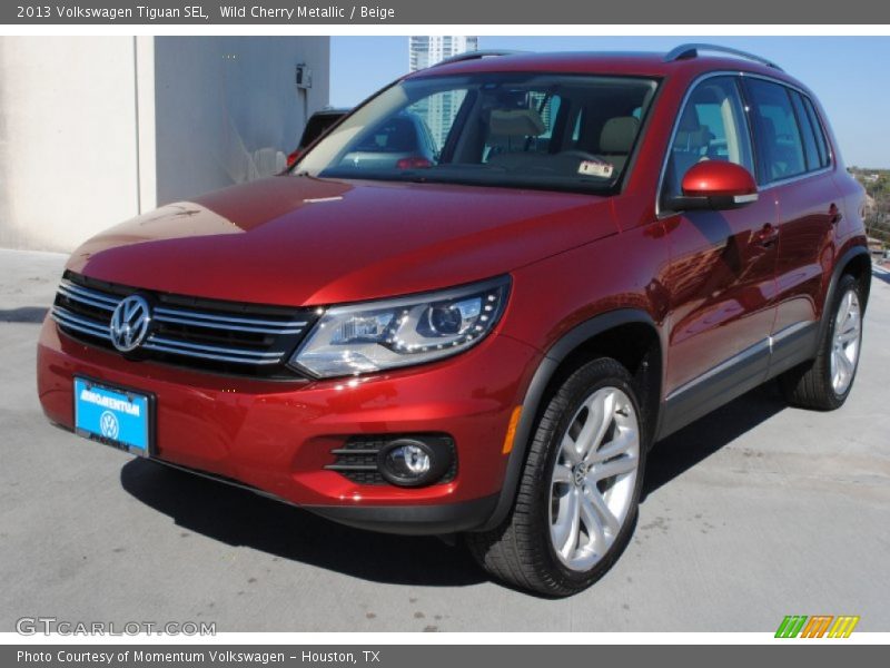 Wild Cherry Metallic / Beige 2013 Volkswagen Tiguan SEL