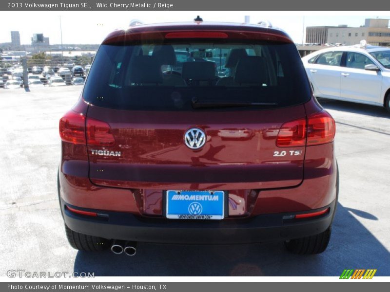 Wild Cherry Metallic / Beige 2013 Volkswagen Tiguan SEL