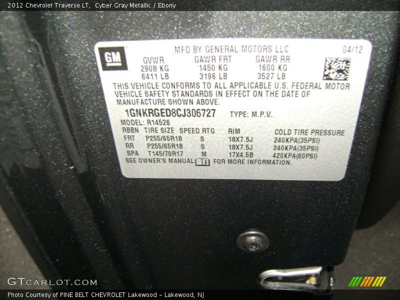 Cyber Gray Metallic / Ebony 2012 Chevrolet Traverse LT