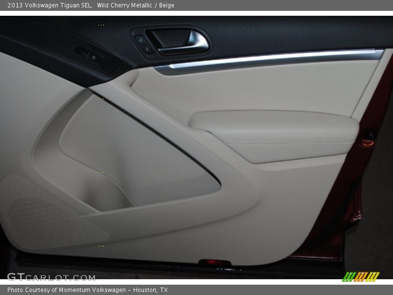 Wild Cherry Metallic / Beige 2013 Volkswagen Tiguan SEL