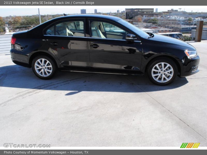 Black Uni / Cornsilk Beige 2013 Volkswagen Jetta SE Sedan