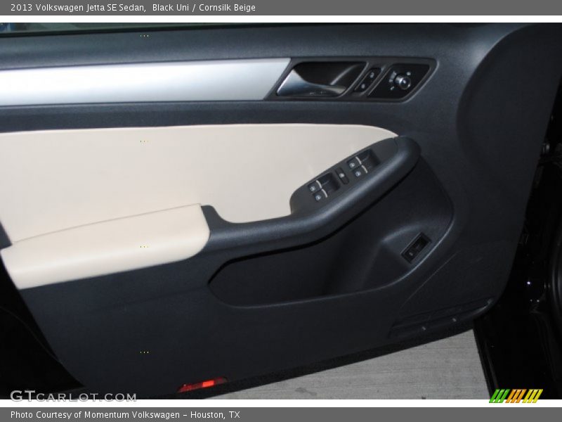 Black Uni / Cornsilk Beige 2013 Volkswagen Jetta SE Sedan