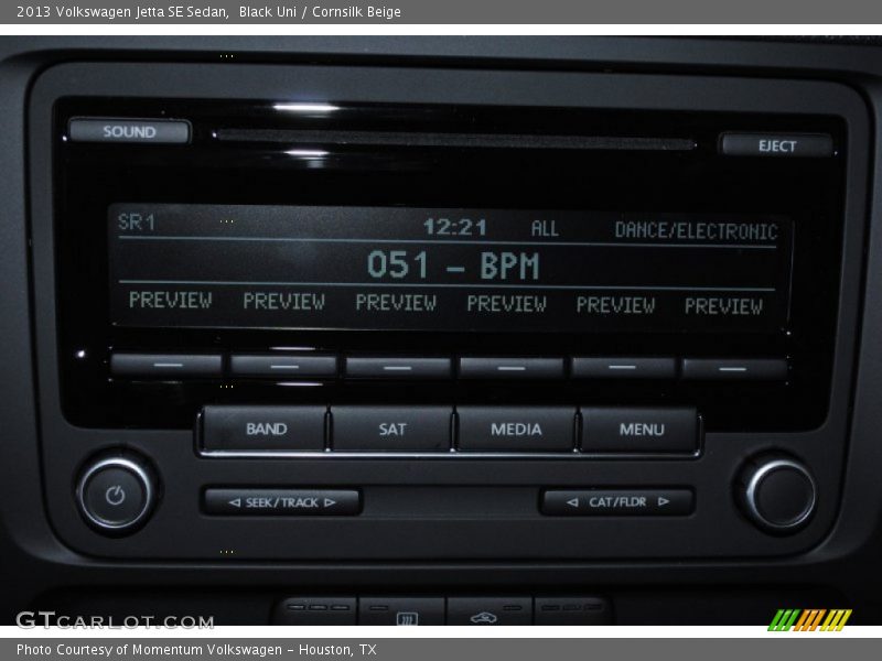 Black Uni / Cornsilk Beige 2013 Volkswagen Jetta SE Sedan