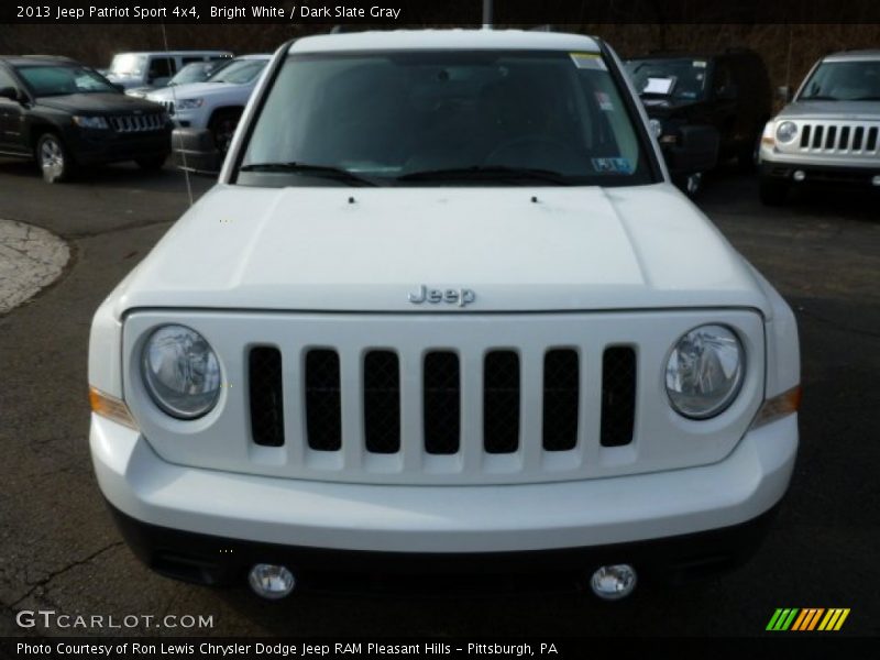 Bright White / Dark Slate Gray 2013 Jeep Patriot Sport 4x4