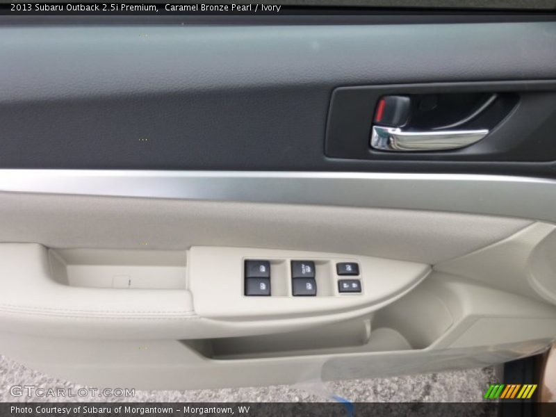 Caramel Bronze Pearl / Ivory 2013 Subaru Outback 2.5i Premium