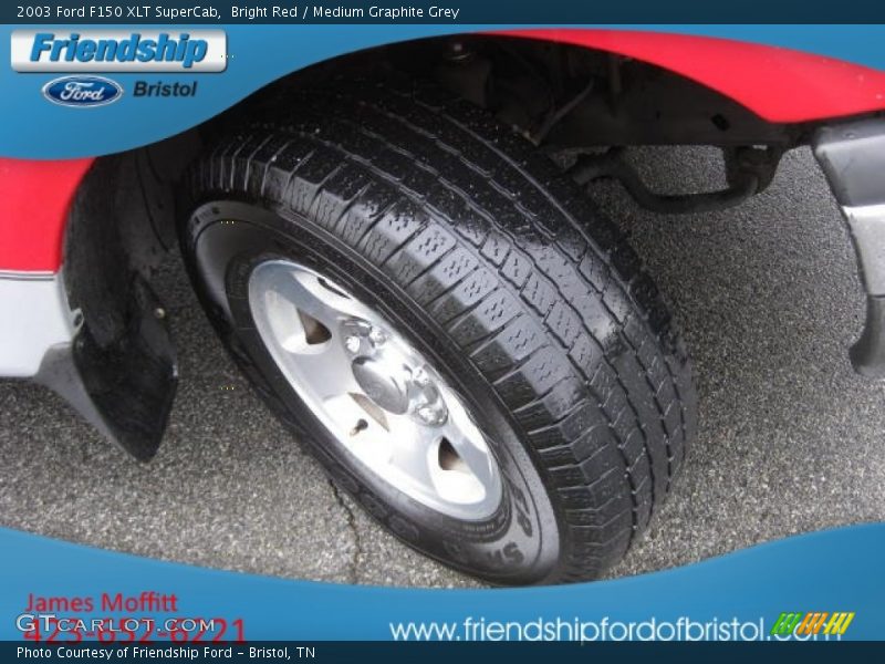 Bright Red / Medium Graphite Grey 2003 Ford F150 XLT SuperCab