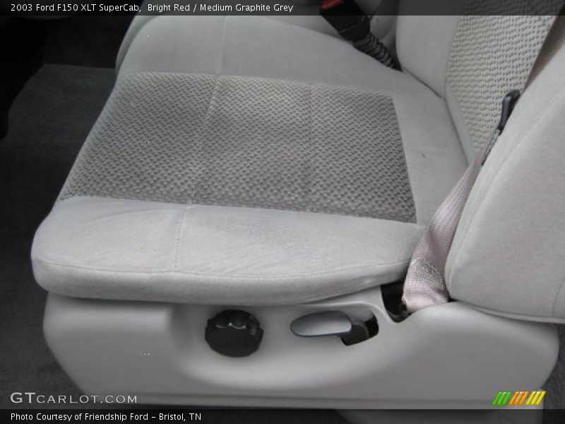 Bright Red / Medium Graphite Grey 2003 Ford F150 XLT SuperCab