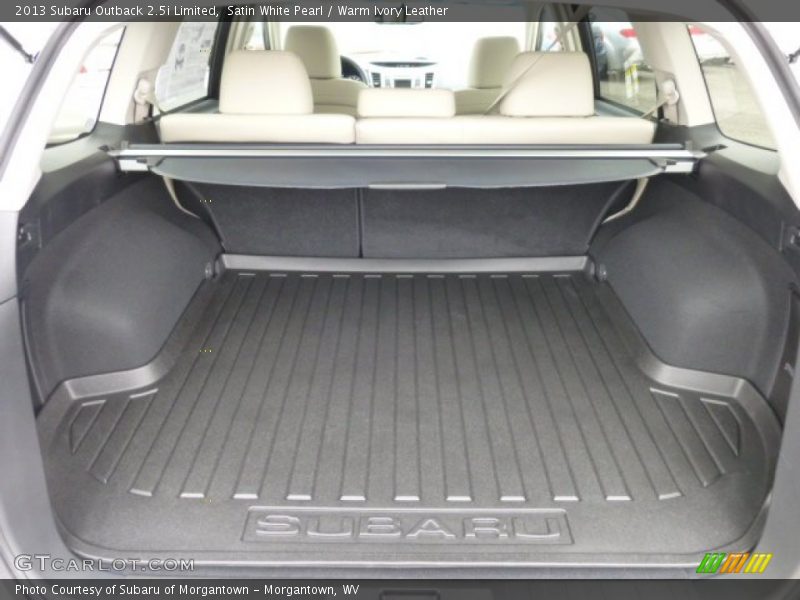  2013 Outback 2.5i Limited Trunk