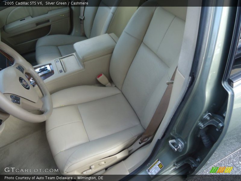 Front Seat of 2005 STS V6