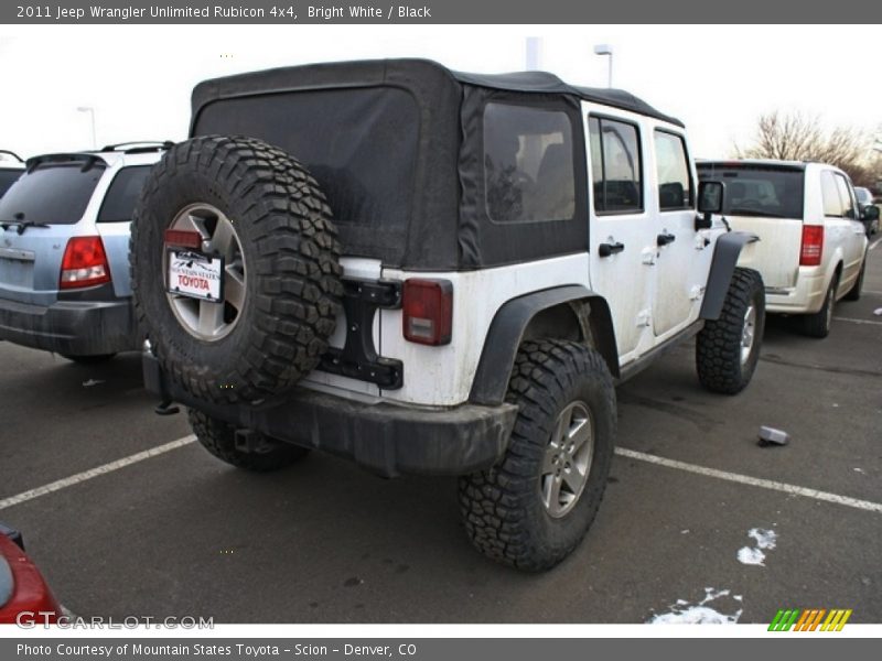 Bright White / Black 2011 Jeep Wrangler Unlimited Rubicon 4x4