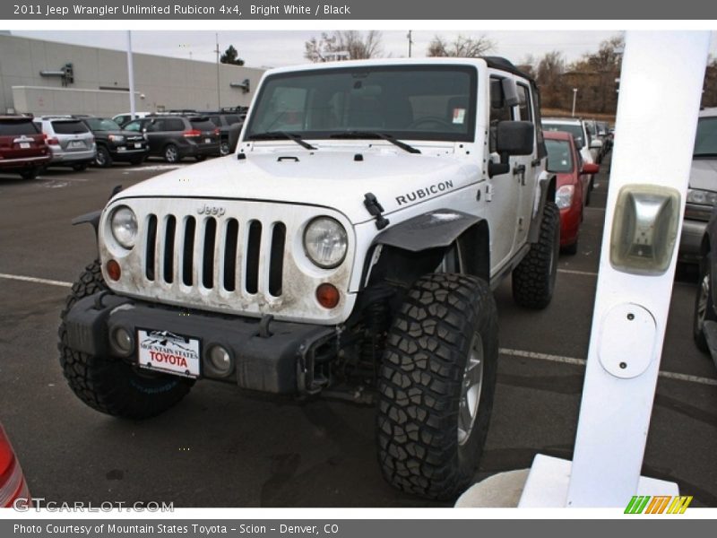 Bright White / Black 2011 Jeep Wrangler Unlimited Rubicon 4x4