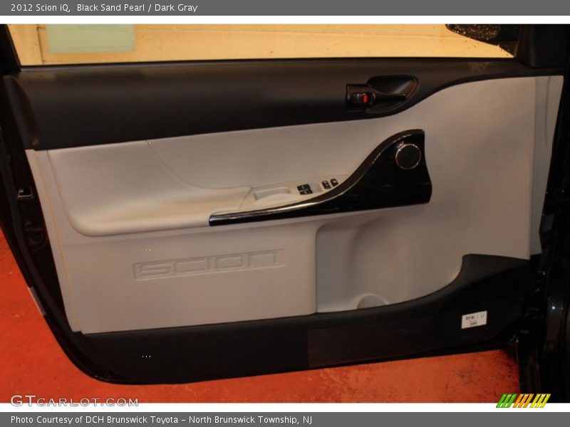Black Sand Pearl / Dark Gray 2012 Scion iQ