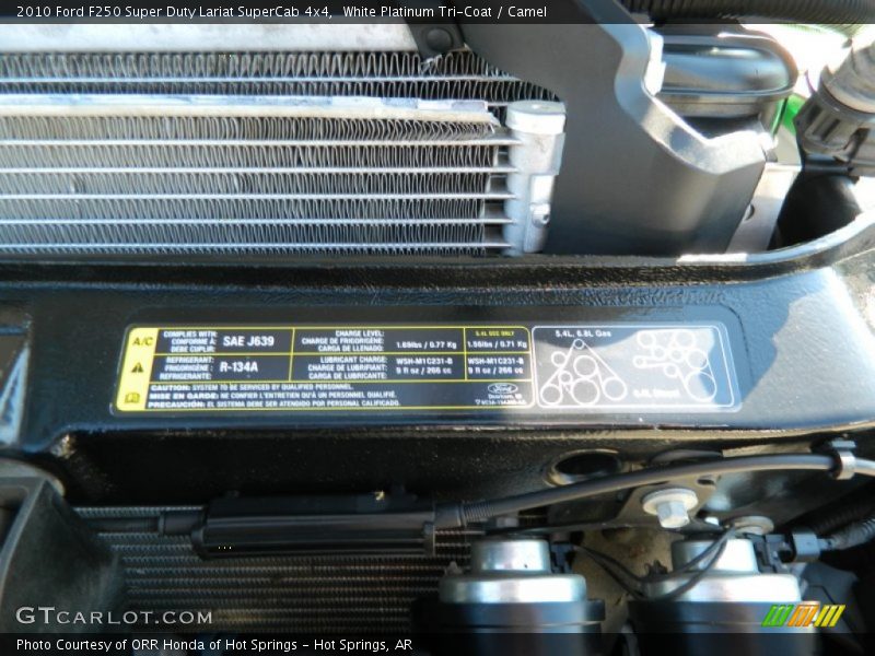 White Platinum Tri-Coat / Camel 2010 Ford F250 Super Duty Lariat SuperCab 4x4