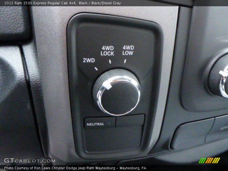 Black / Black/Diesel Gray 2013 Ram 1500 Express Regular Cab 4x4