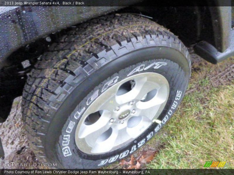 Black / Black 2013 Jeep Wrangler Sahara 4x4