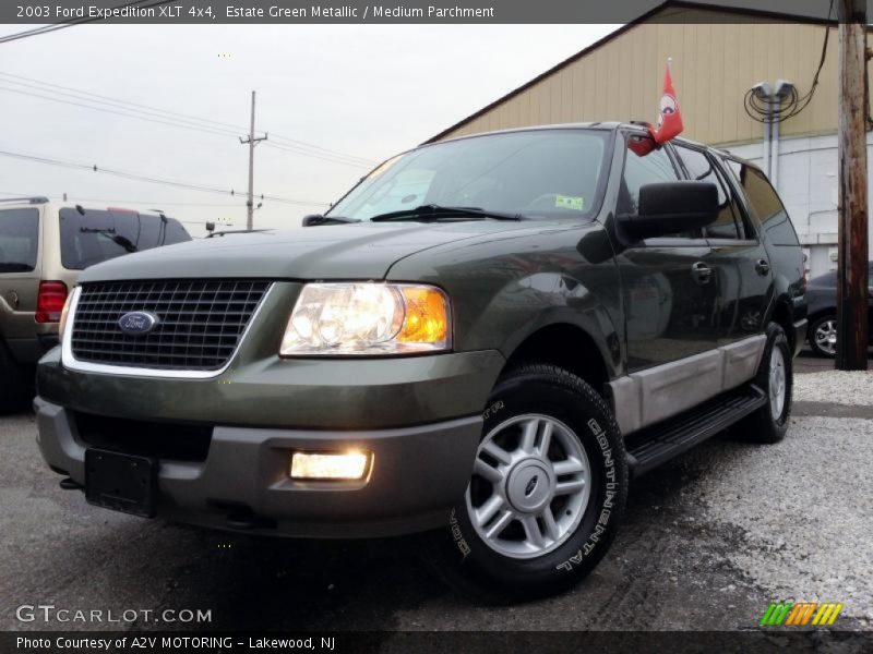 Estate Green Metallic / Medium Parchment 2003 Ford Expedition XLT 4x4