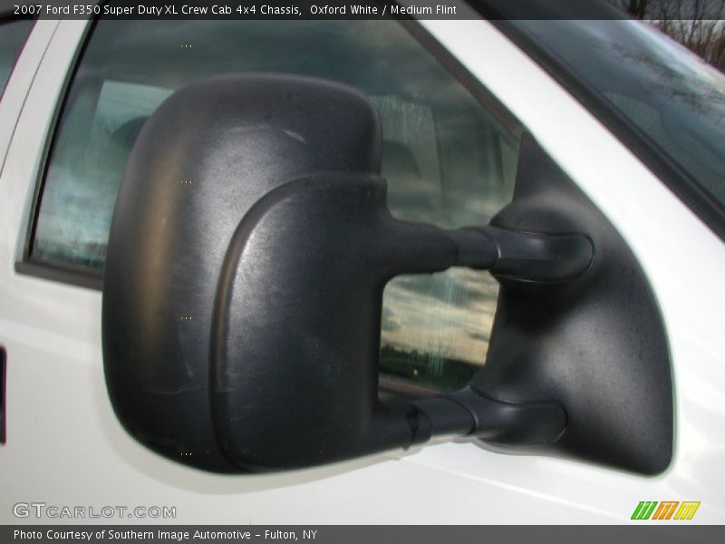 Oxford White / Medium Flint 2007 Ford F350 Super Duty XL Crew Cab 4x4 Chassis