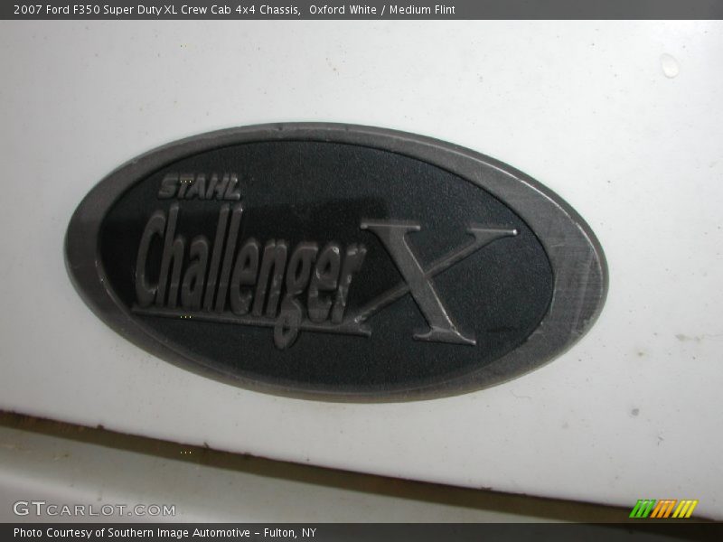 Oxford White / Medium Flint 2007 Ford F350 Super Duty XL Crew Cab 4x4 Chassis