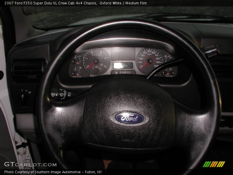 Oxford White / Medium Flint 2007 Ford F350 Super Duty XL Crew Cab 4x4 Chassis