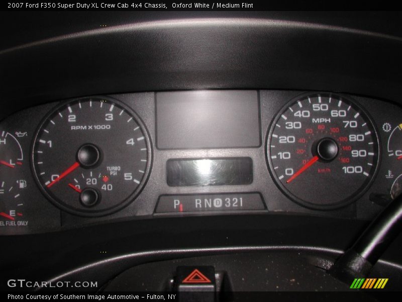  2007 F350 Super Duty XL Crew Cab 4x4 Chassis XL Crew Cab 4x4 Chassis Gauges