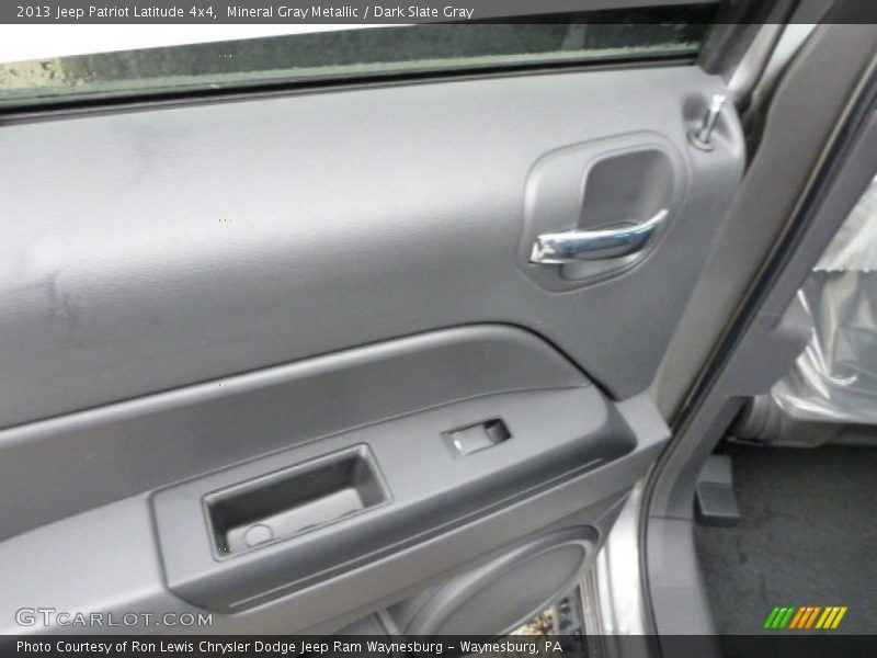 Mineral Gray Metallic / Dark Slate Gray 2013 Jeep Patriot Latitude 4x4